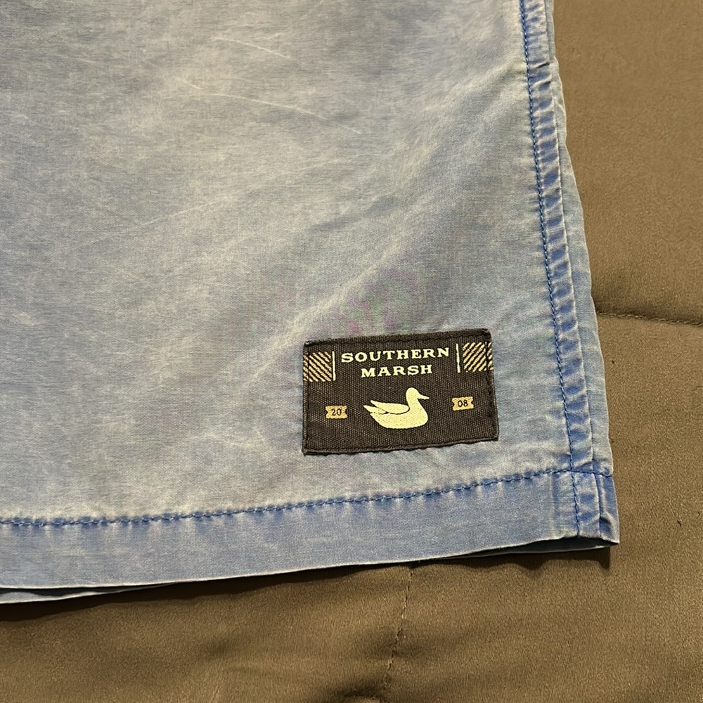 Boys youth size medium. Shorts/swim trunks. Southern Marsh